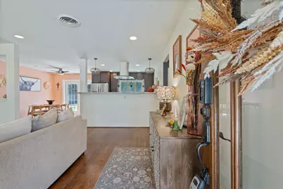 1119 W 30th Street, Houston, TX 77018 - Photo 3