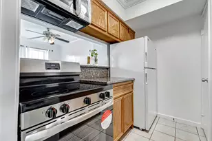 6402 Del Monte Dr, Houston, TX 77057 - Photo 11