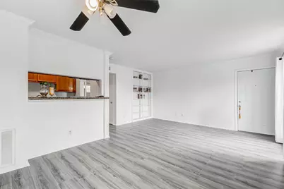 6402 Del Monte Drive #65, Houston, TX 77057 - Photo 7