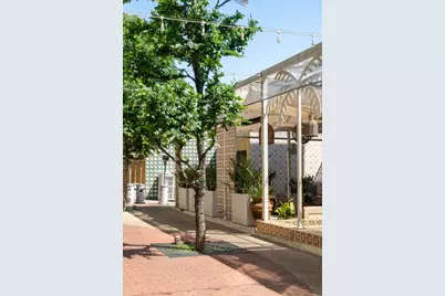 422 W 9th Street #106, Dallas, TX 75208 - Photo 31