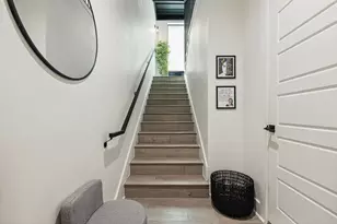 422 W 9th St, Dallas, TX 75208 - Photo 3