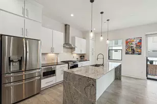 422 W 9th St, Dallas, TX 75208 - Photo 7