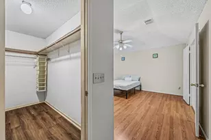 9915 Villa Verde Dr, Houston, TX 77064 - Photo 15