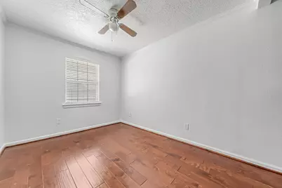 4953 Lamonte Lane, Houston, TX 77092 - Photo 15