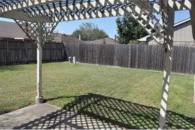 2119 Fountain Drive, Sugar Land, TX 77478 - Photo 15