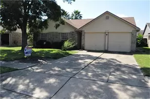 2119 Fountain Dr, Sugar Land, TX 77478 - Photo 1