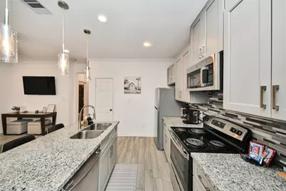 7980 Ethel Street #B, Houston, TX 77028 - Photo 11
