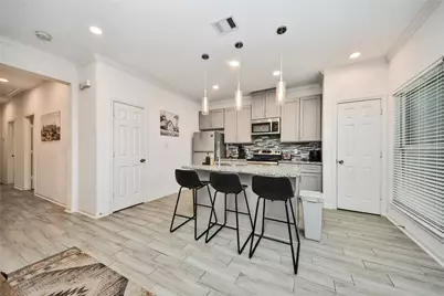 7980 Ethel Street #B, Houston, TX 77028 - Photo 9