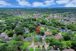 6023 Lattimer Dr, Houston, TX 77035 - Photo 47