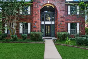 1306 N Gabriel River Cir, Sugar Land, TX 77478 - Photo 5