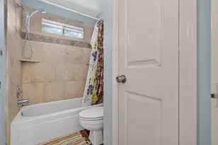 1306 N Gabriel River Cir, Sugar Land, TX 77478 - Photo 39