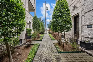 4045 Leeland St, Houston, TX 77023 - Photo 3