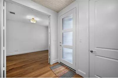 4045 Leeland Street, Houston, TX 77023 - Photo 9