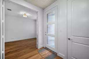 4045 Leeland St, Houston, TX 77023 - Photo 9