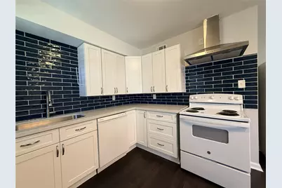 1824 Thonig Road #11, Houston, TX 77055 - Photo 5