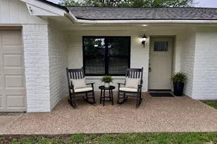 2402 Barak Ln, Bryan, TX 77802 - Photo 3