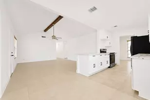 10835 Sageberry Dr, Houston, TX 77089 - Photo 5