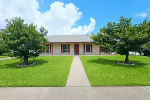 10835 Sageberry Dr, Houston, TX 77089 - Photo 1