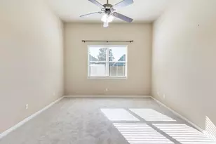 8711 Alicia Dr, Tomball, TX 77375 - Photo 9