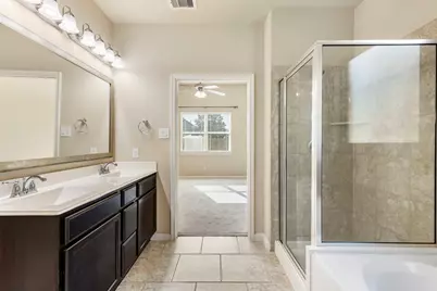 8711 Alicia Drive, Tomball, TX 77375 - Photo 11