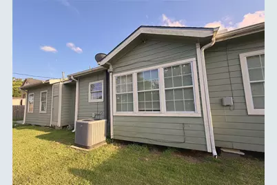 716 74th Street, Houston, TX 77011 - Photo 11