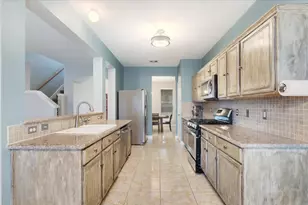 1202 Collier Point Ln, Fresno, TX 77545 - Photo 9