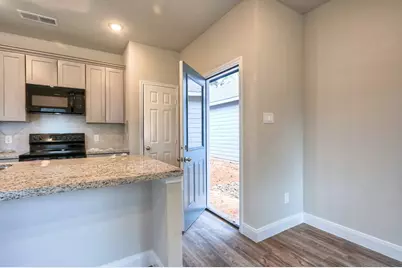 9173 Inwood, Willis, TX 77318 - Photo 7