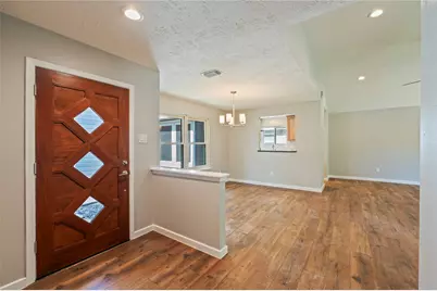 312 Thistlewood Court, League City, TX 77573 - Photo 9
