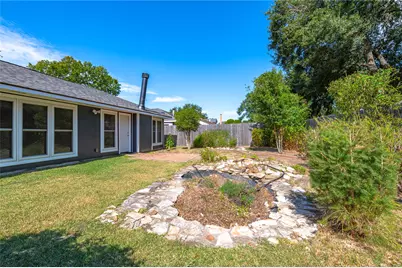 312 Thistlewood Court, League City, TX 77573 - Photo 35