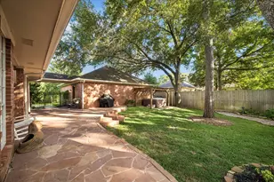 1212 Verdun Ln, Friendswood, TX 77546 - Photo 31