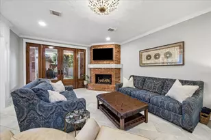1212 Verdun Ln, Friendswood, TX 77546 - Photo 11