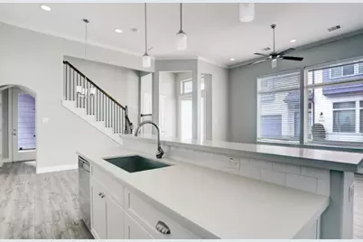 8907 Spring Knoll Forest Drive, Houston, TX 77080 - Photo 7