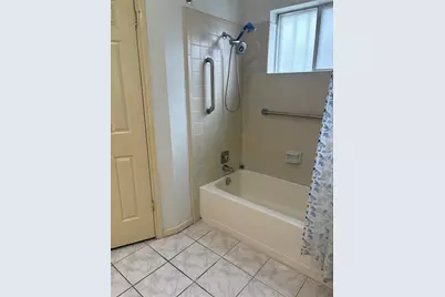 8202 Winding Meadow Court, Houston, TX 77040 - Photo 17