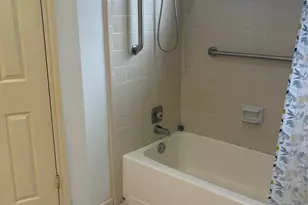 8202 Winding Meadow Ct, Houston, TX 77040 - Photo 17