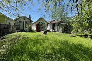 7615 Avenue F, Houston, TX 77012 - Photo 3