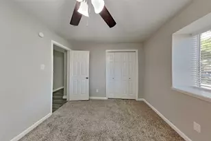 10723 Forest Leaf Dr, Sugar Land, TX 77498 - Photo 13