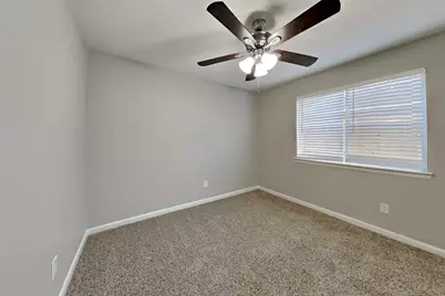 10723 Forest Leaf Drive, Sugar Land, TX 77498 - Photo 17