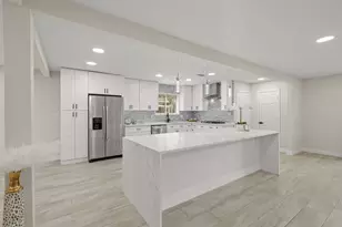 5510 Braesvalley Dr, Houston, TX 77096 - Photo 5