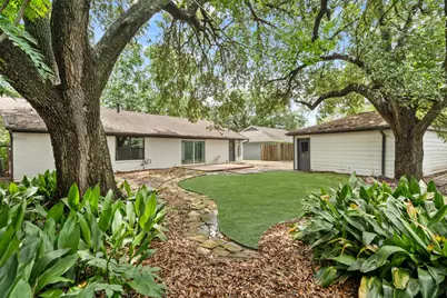 5510 Braesvalley Drive, Houston, TX 77096 - Photo 19
