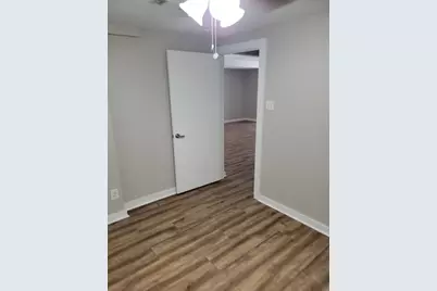 6918 Irvington Blvd #A, Houston, TX 77022 - Photo 5