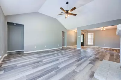 17930 Seven Pines Drive, Spring, TX 77379 - Photo 9