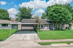 1918 Huge Oaks St, Houston, TX 77055 - Photo 1