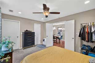 1918 Huge Oaks St, Houston, TX 77055 - Photo 27
