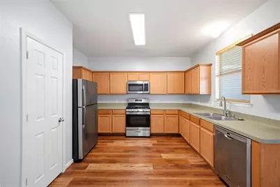 8010 Singing Sonnet Lane, Houston, TX 77072 - Photo 9