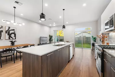 1912 Erastus Street, Houston, TX 77020 - Photo 9