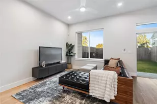 1912 Erastus St, Houston, TX 77020 - Photo 13