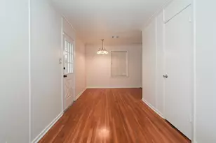 9519 Val Verde St, Houston, TX 77063 - Photo 17