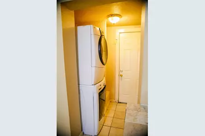 4315 La Branch Street #3, Houston, TX 77004 - Photo 9