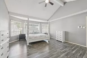 3218 Knoll West Dr, Houston, TX 77082 - Photo 19