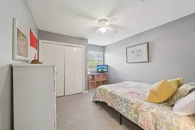 3218 Knoll West Drive, Houston, TX 77082 - Photo 25